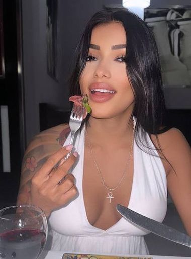 Dayana, San José, Costa Rica, flirt dating