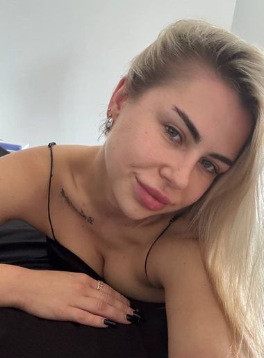 SugarFire, Bruxelles, Belgium, beautiful sexy woman