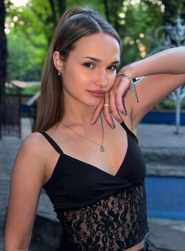 Night, Lutsk, Ukraine, ukrainian girl
